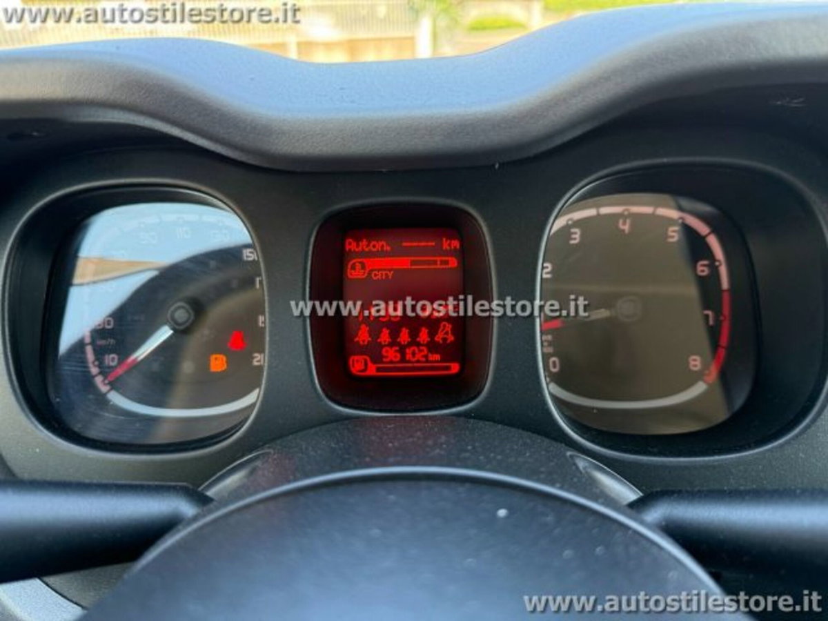 Fiat Panda 1.2 Lounge (18)