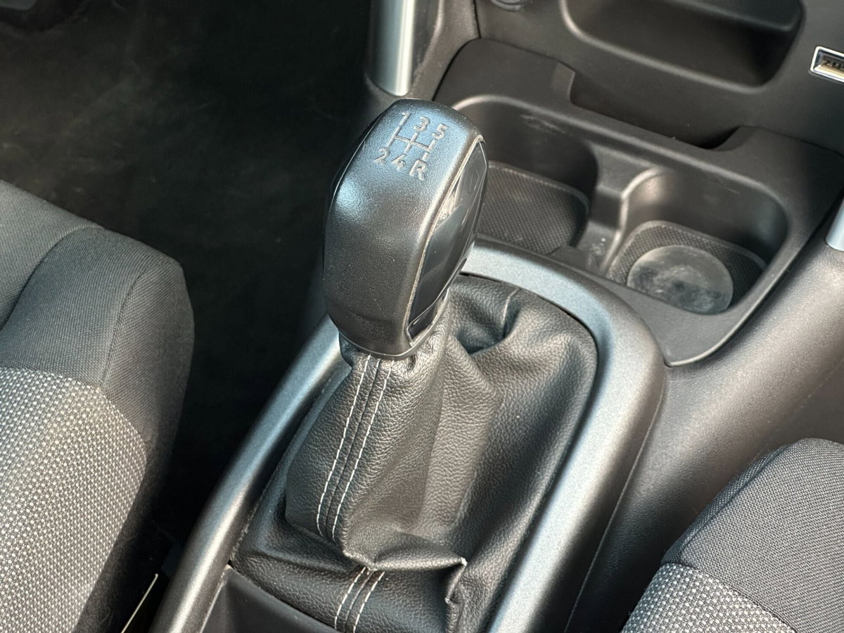 Citroen C3 Aircross PureTech 82 Feel (20)
