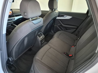Audi A4 Avant 35 TDI/163 CV S tronic Business Advanced (13)