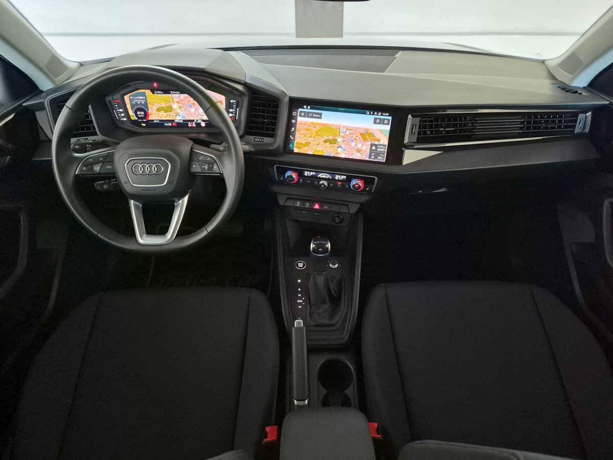 Audi A1 Sportback 30 TFSI S tronic Advanced (2)
