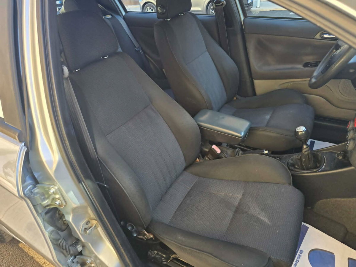 Alfa Romeo 147 1.9 JTD (115) 5 porte Progression (6)