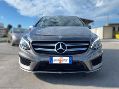 Mercedes-Benz Classe B 200 d Automatic 4Matic Premium (4)