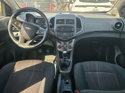 Chevrolet Aveo 1.3 diesel 75CV S&S 5 porte LT (10)