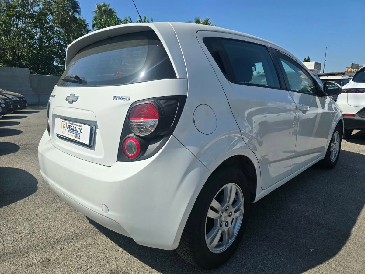 Chevrolet Aveo 1.3 diesel 75CV S&S 5 porte LT (18)