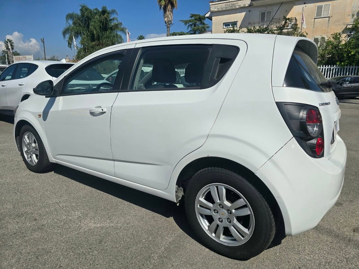 Chevrolet Aveo 1.3 diesel 75CV S&S 5 porte LT (8)