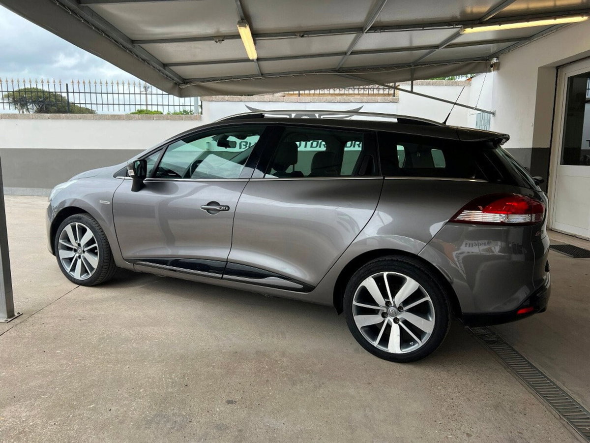 Renault Clio 1.5 dCi 8V 75CV 5 porte Costume National (5)