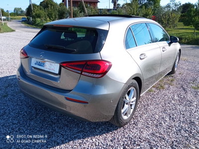 Mercedes-Benz Classe A 180 d Automatic Premium (3)