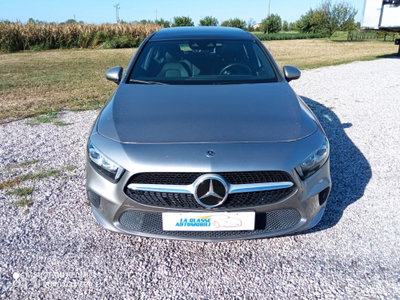 Mercedes-Benz Classe A 180 d Automatic Premium (5)