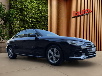 Audi A4 Avant 35 TDI/163 CV S tronic Business Advanced (3)
