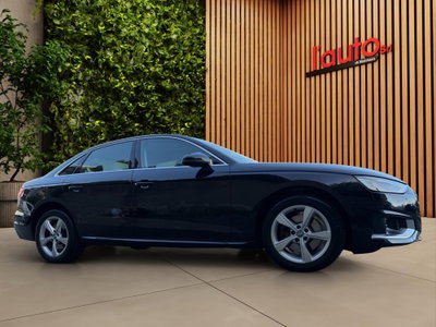 Audi A4 Avant 35 TDI/163 CV S tronic Business Advanced (4)