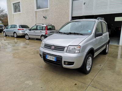Fiat Panda 1.3 MJT 16V DPF 4x4 Climbing usata