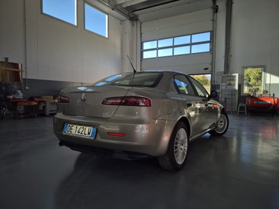 Alfa Romeo 159 2.0 JTDm Distinctive (4)