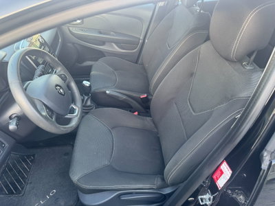Renault Clio dCi 8V 75 CV Start&Stop 5 porte Energy Duel (11)