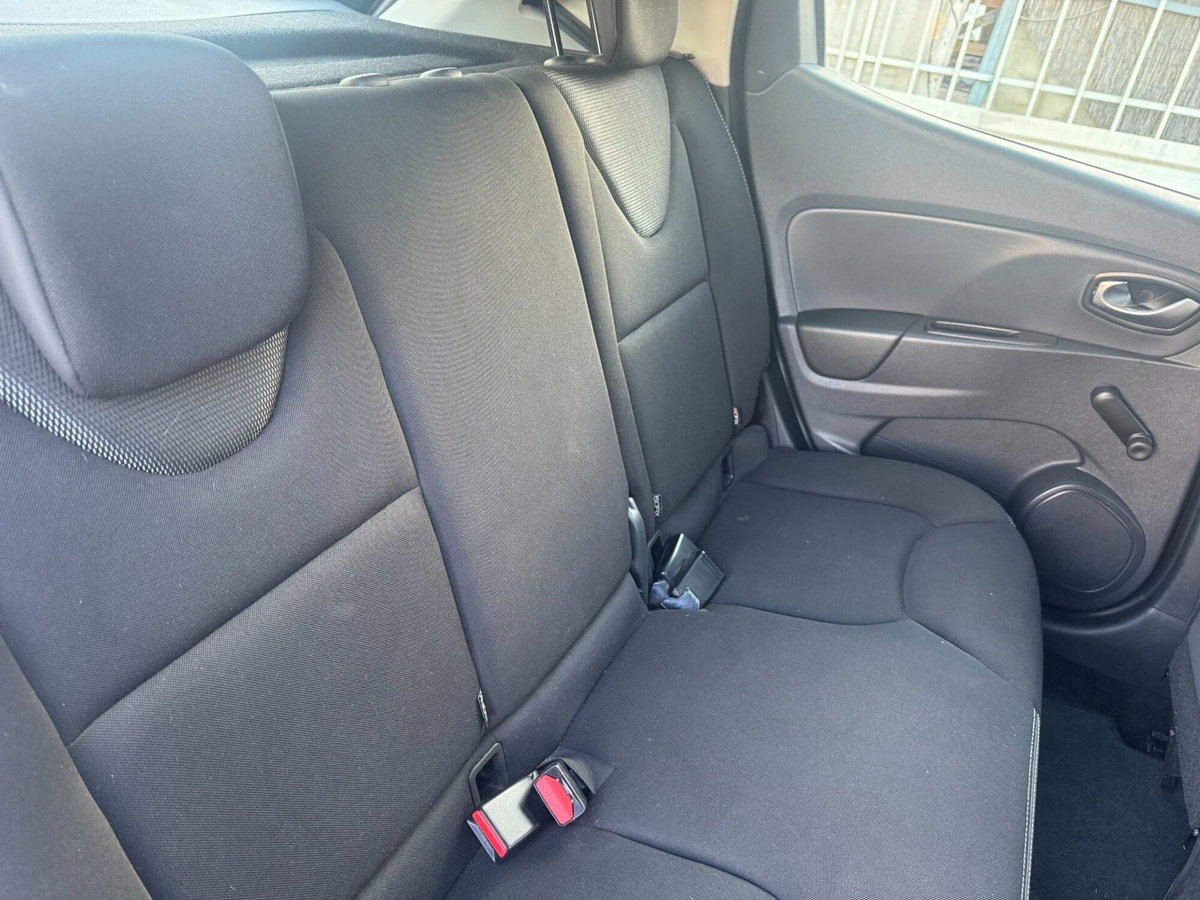 Renault Clio dCi 8V 75 CV Start&Stop 5 porte Energy Duel (14)
