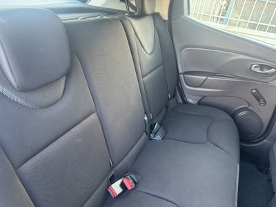 Renault Clio dCi 8V 75 CV Start&Stop 5 porte Energy Duel (14)
