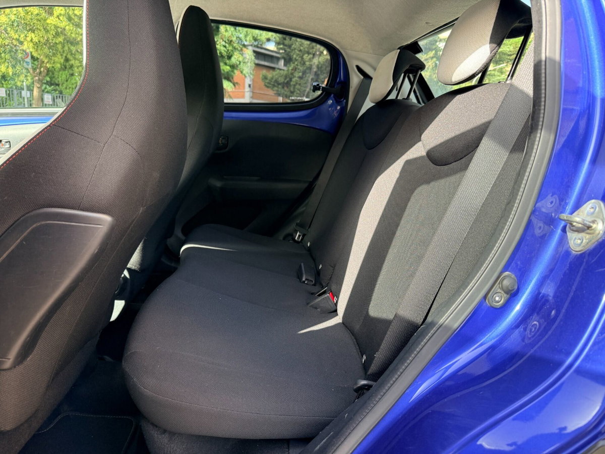 Citroen C1 Airscape C1 Airscape VTi 72 5 porte Urban Ride (9)