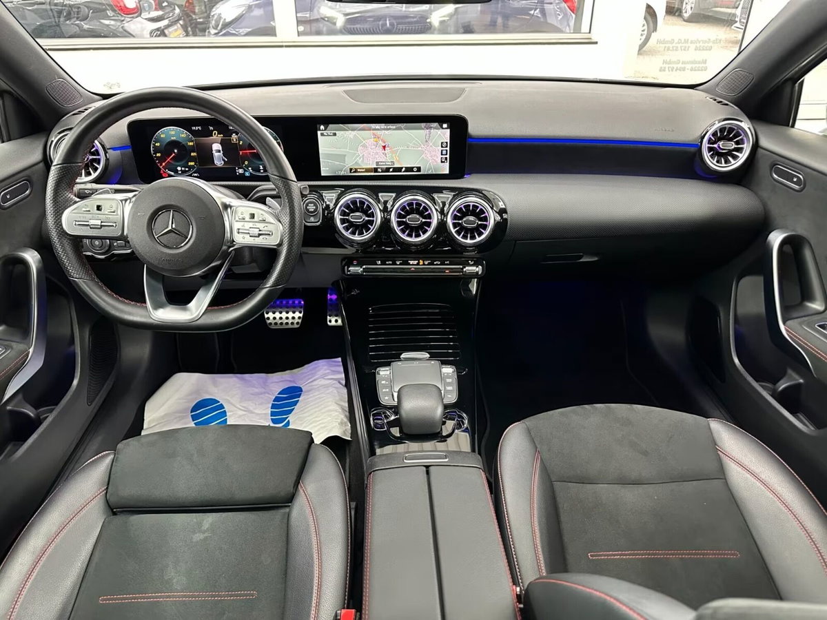 Mercedes-Benz Classe A 180 Automatic Sport (11)