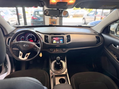 Kia Sportage 1.6 ECO GPL+ 2WD Active (8)