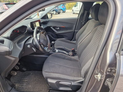 Peugeot 2008 Turbo 130 EAT6 S&S Allure (11)