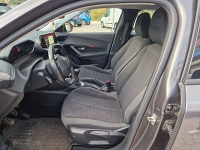 Peugeot 2008 Turbo 130 EAT6 S&S Allure (15)