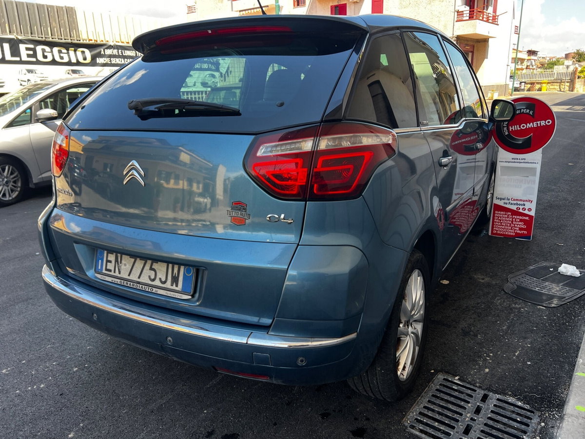 Citroen C4 2.0 HDi 150 FAP Exclusive (4)