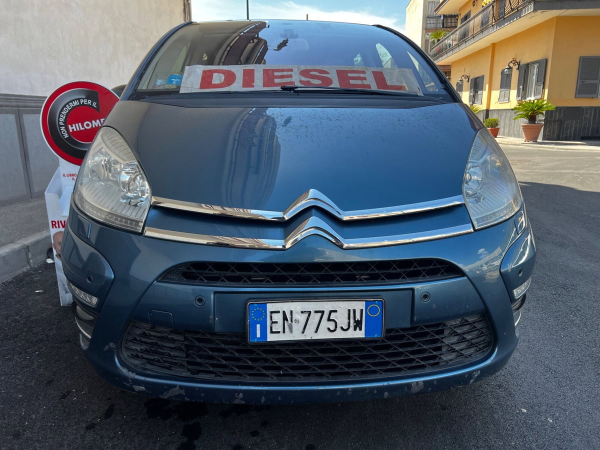 Citroen C4 2.0 HDi 150 FAP Exclusive (5)