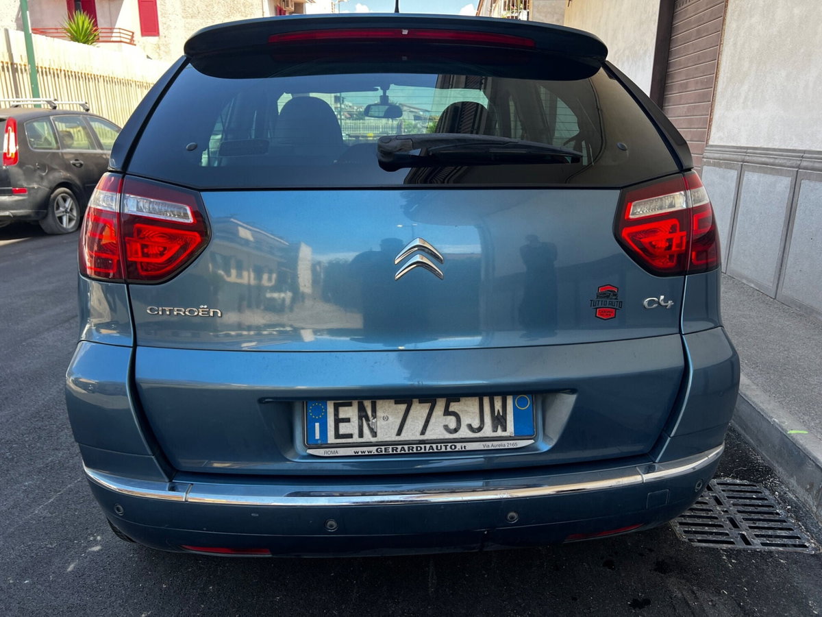 Citroen C4 2.0 HDi 150 FAP Exclusive (6)