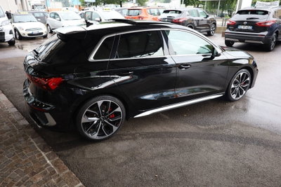 Audi A3 Sportback 40 TFSI quattro S tronic S line edition (6)