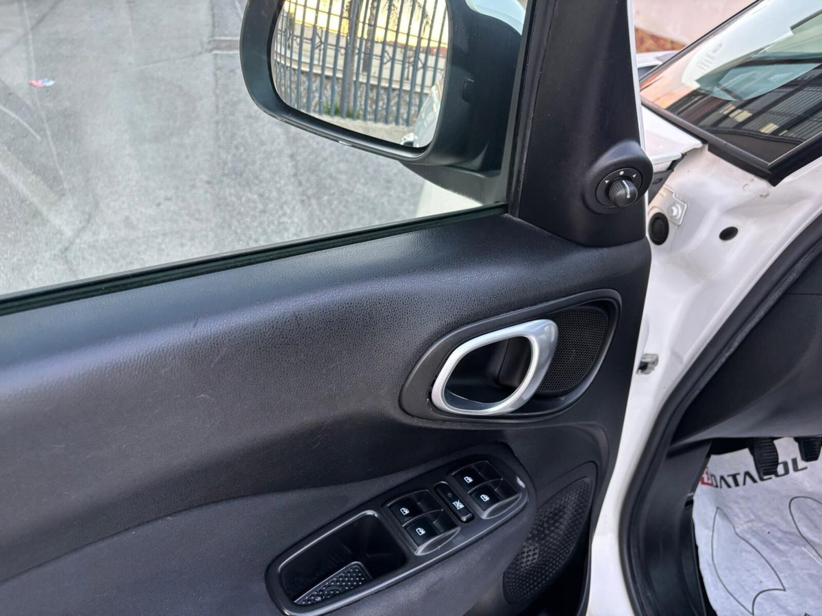 Fiat 500L 1.3 Multijet 85 CV Dualogic Lounge (10)