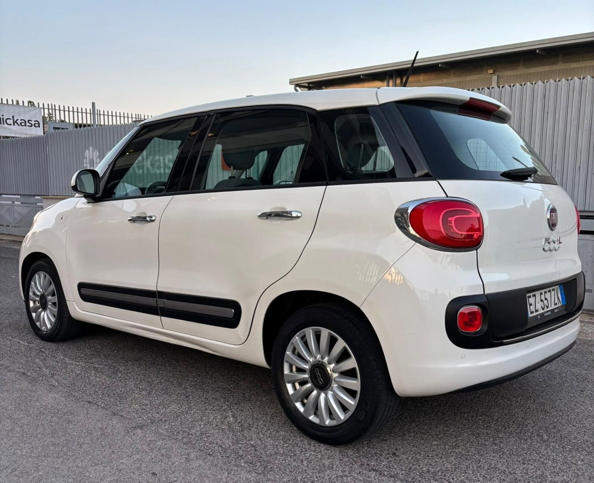 Fiat 500L 1.3 Multijet 85 CV Dualogic Lounge (4)