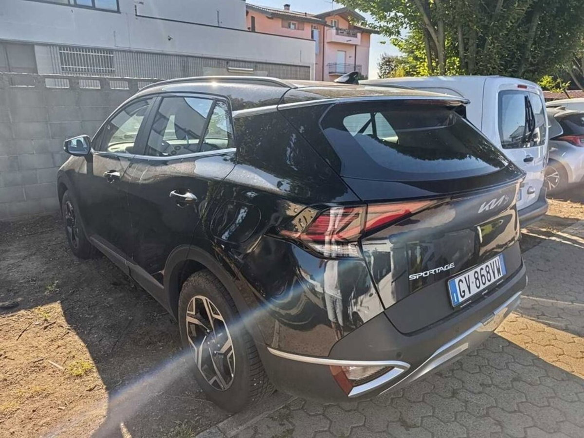 Kia Sportage 1.6 crdi mhev GT-line dct (3)