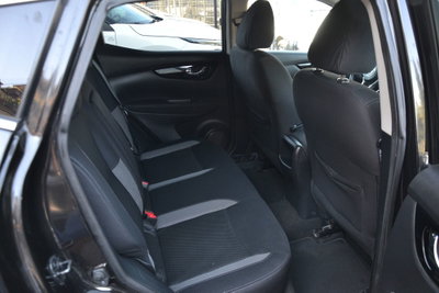 Nissan Qashqai 1.6 dCi DPF Acenta (19)