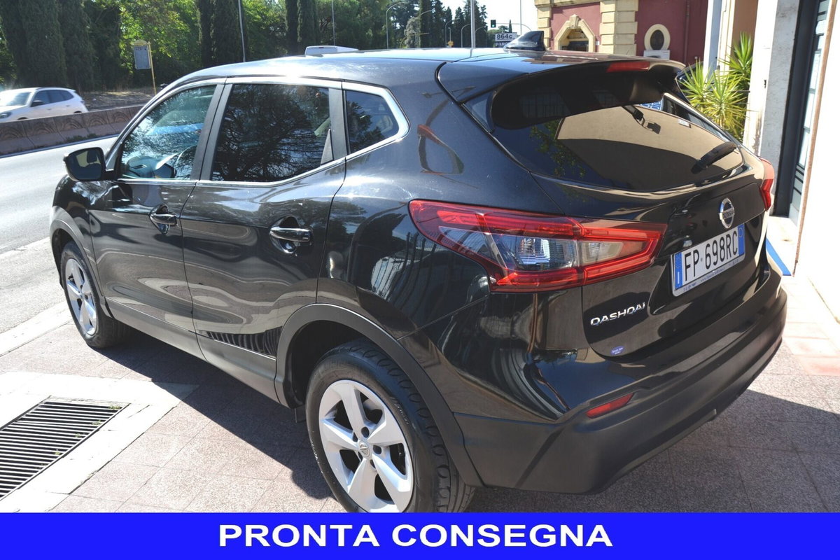Nissan Qashqai 1.6 dCi DPF Acenta (3)