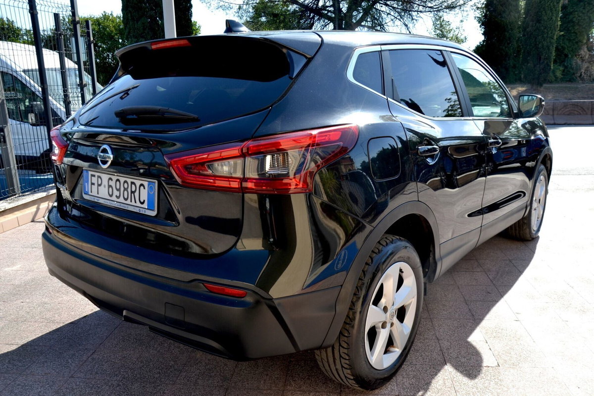 Nissan Qashqai 1.6 dCi DPF Acenta (5)