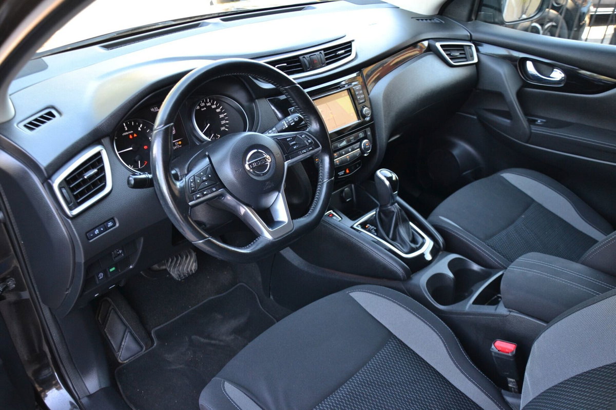 Nissan Qashqai 1.6 dCi DPF Acenta (6)