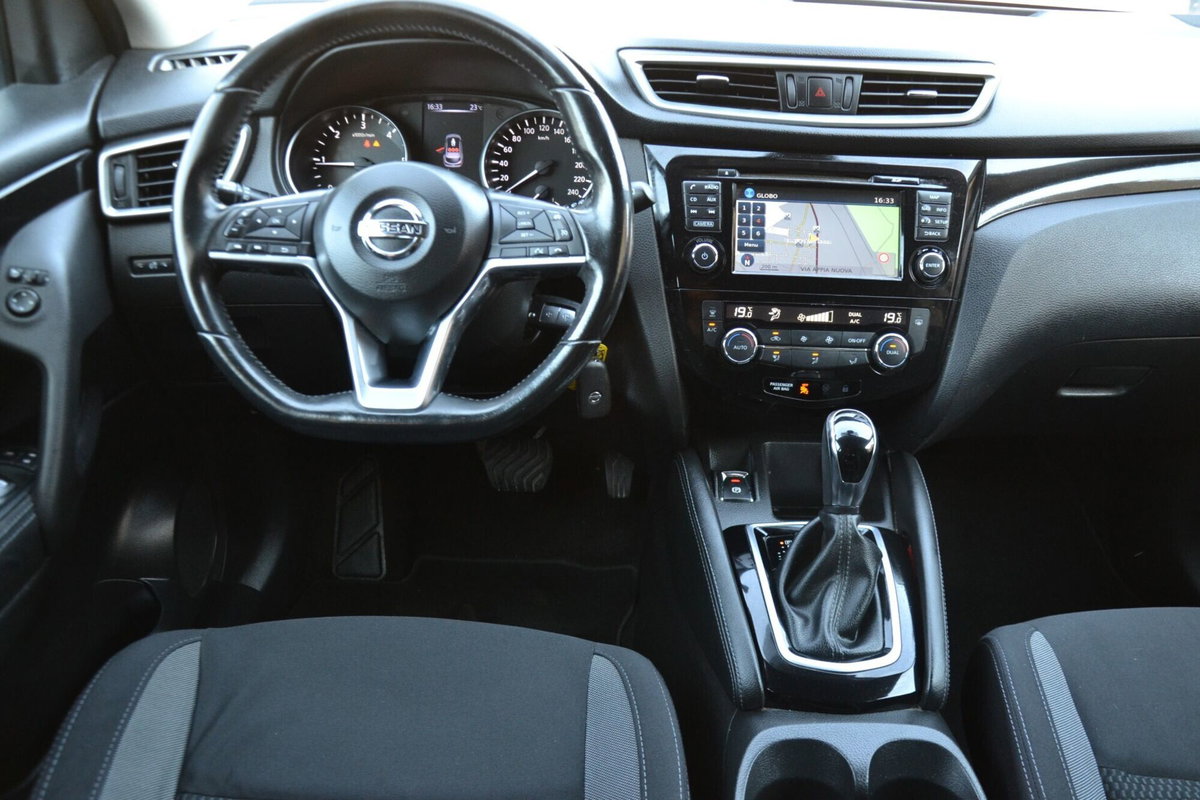 Nissan Qashqai 1.6 dCi DPF Acenta (7)