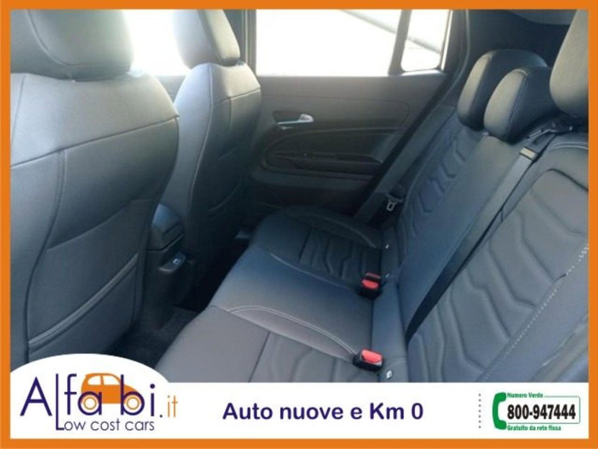 Jeep Avenger 1.2 turbo Summit fwd 100cv (12)