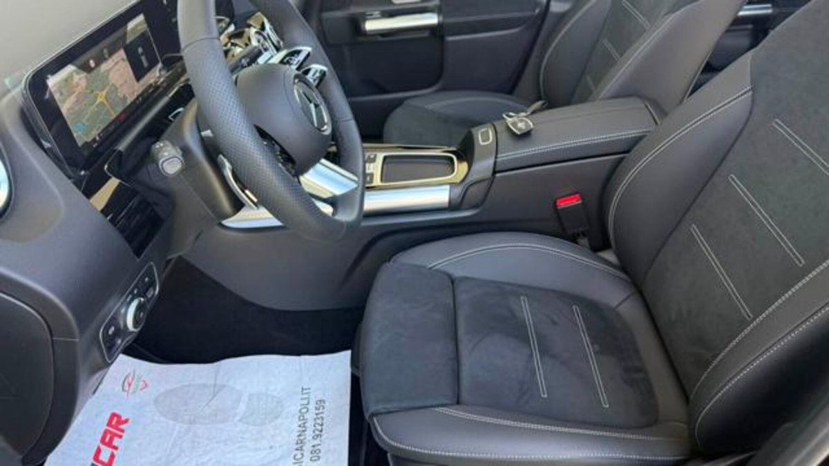 Mercedes-Benz GLA SUV 200 d AMG Line Premium Plus 4matic auto (19)