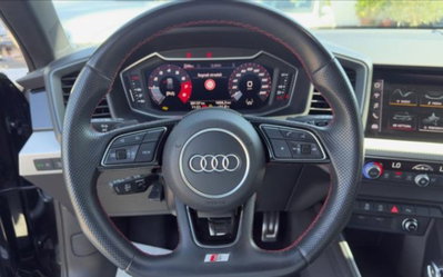 Audi A1 Sportback 35 TFSI S tronic S line edition (10)