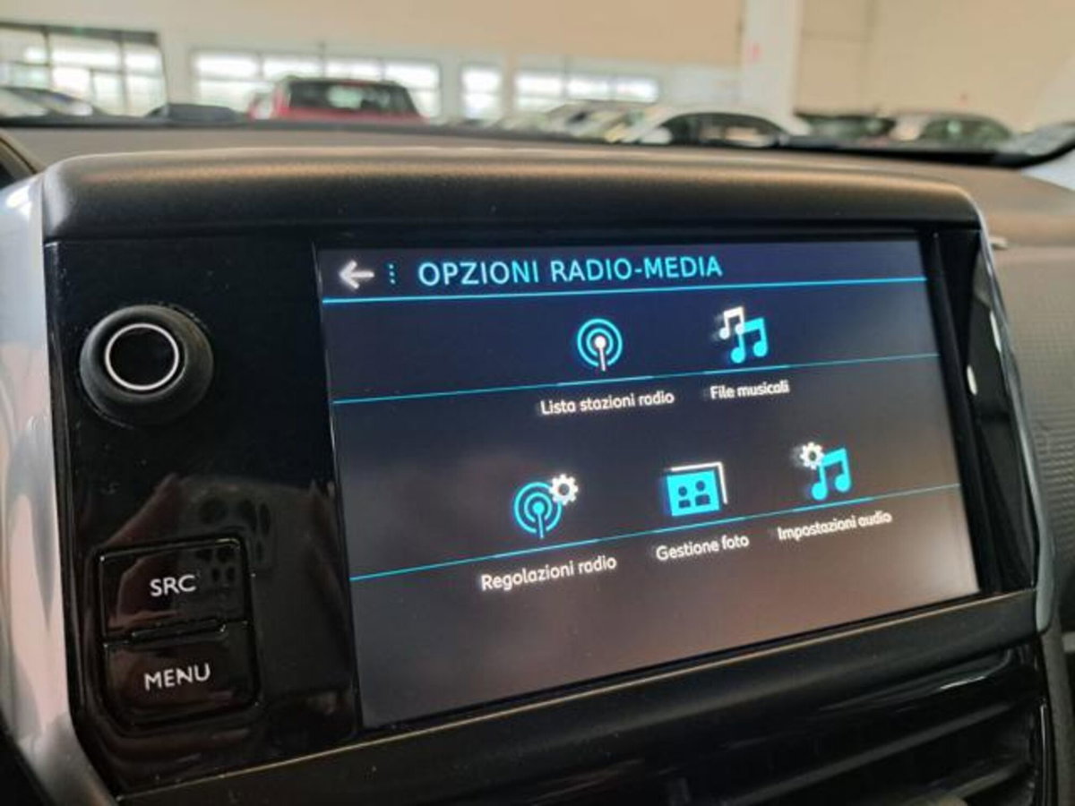 Peugeot 2008 100 S&S GT Line (14)
