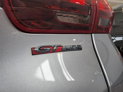 Peugeot 2008 100 S&S GT Line (5)