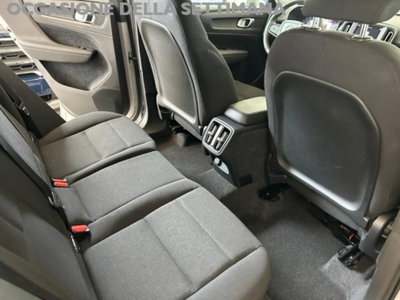 Volvo XC40 B3 automatico Essential (13)