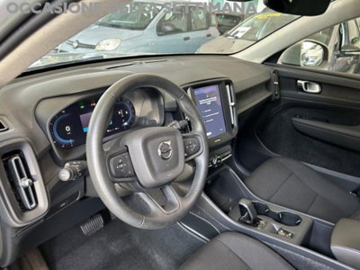 Volvo XC40 B3 automatico Essential (19)