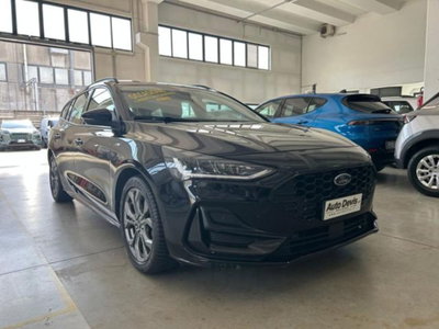 Ford Focus Station Wagon 1.0 EcoBoost Hybrid 155 CV SW ST-Line X (2)