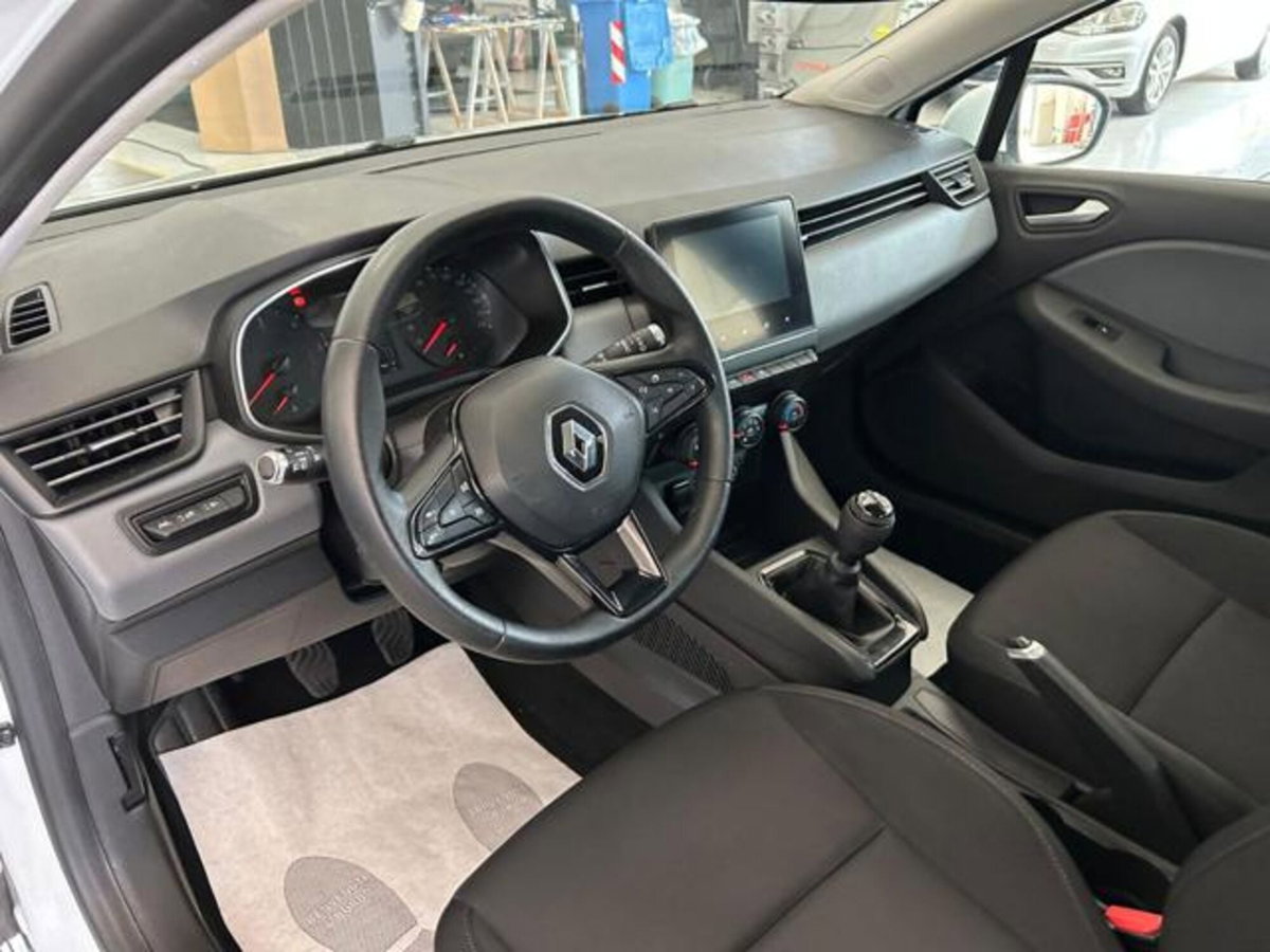 Renault Clio Blue dCi 85 CV 5 porte Business (8)