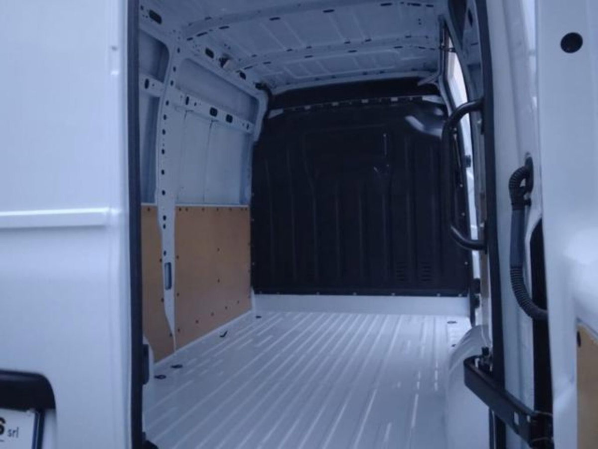 Renault Master Furgone T35 2.3 dCi 135 PL-TM-DC Furgone Ice Plus (6)
