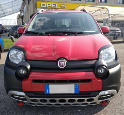Fiat Panda 1.0 FireFly S&S Hybrid City Cross usata
