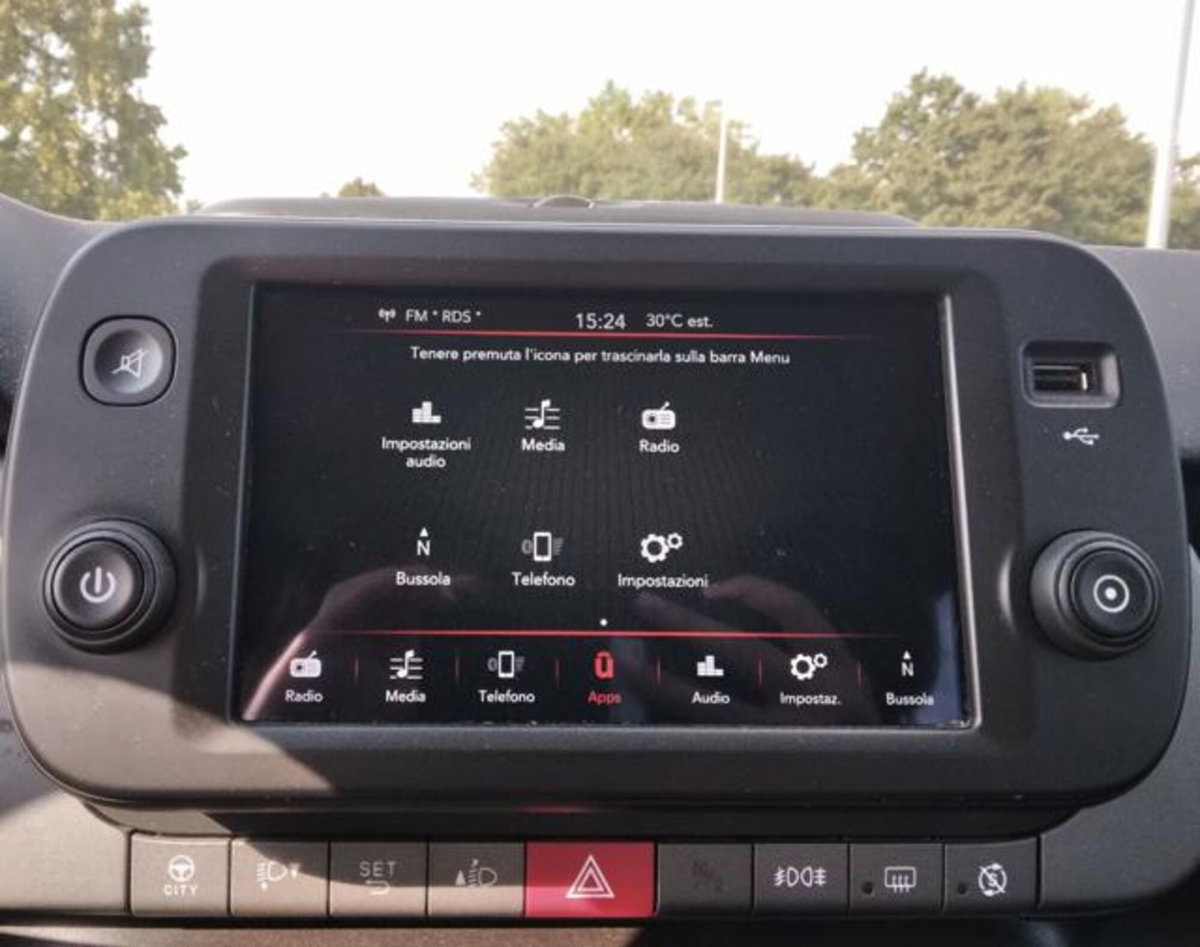 Fiat Panda 1.0 FireFly S&S Hybrid City Cross (11)