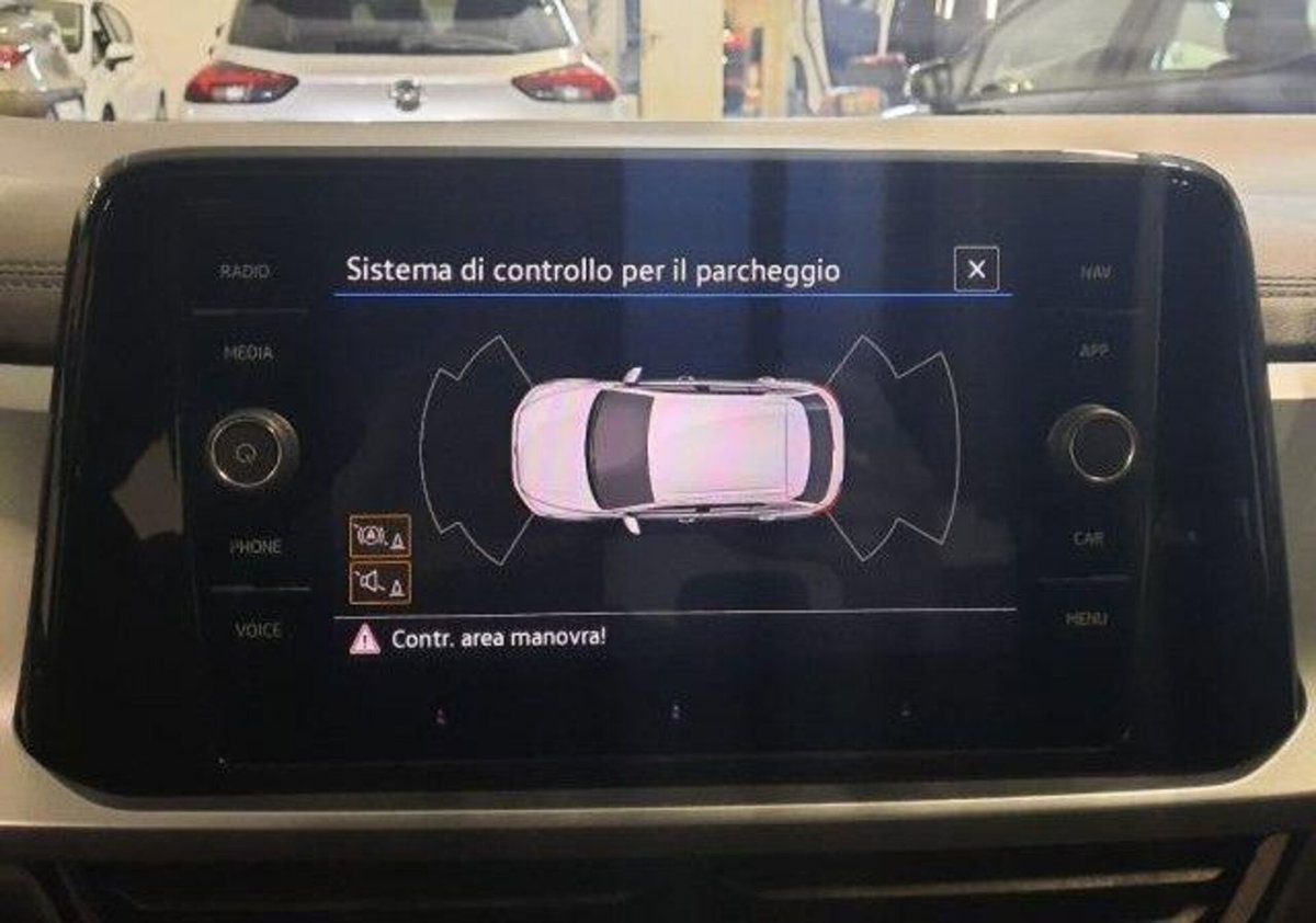 Volkswagen T-Roc 1.0 TSI Life (15)