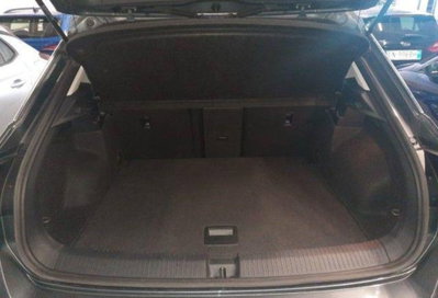 Volkswagen T-Roc 1.0 TSI Life (6)